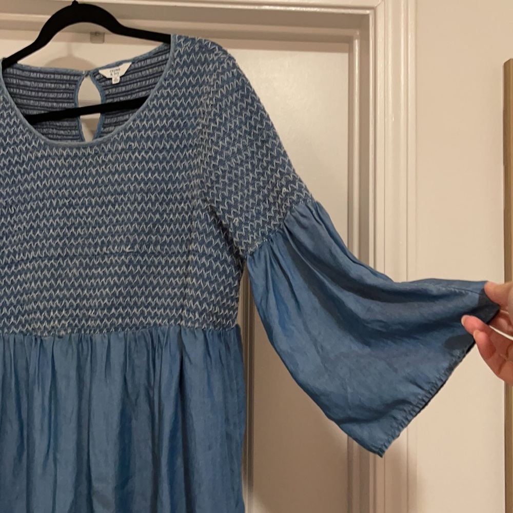 Crown & Ivy blue denim dress - Picture 2 of 3